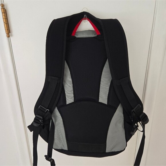 Marmot backpack - Picture 6 of 11